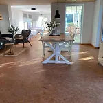 Mit 85 M I Terrasse & Garten I