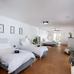 Apartamento Mit 85 M I Terrasse & Garten I