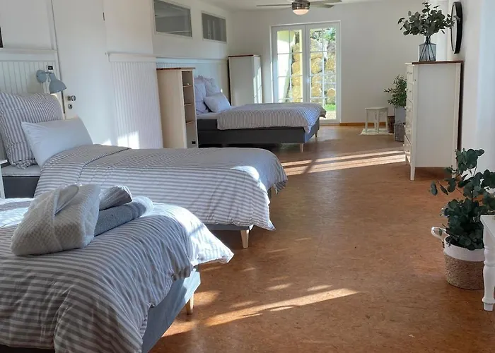 Daire Landhaustraum-alb Winter-auszeit Auf Der Alb Mit Whirlpool *