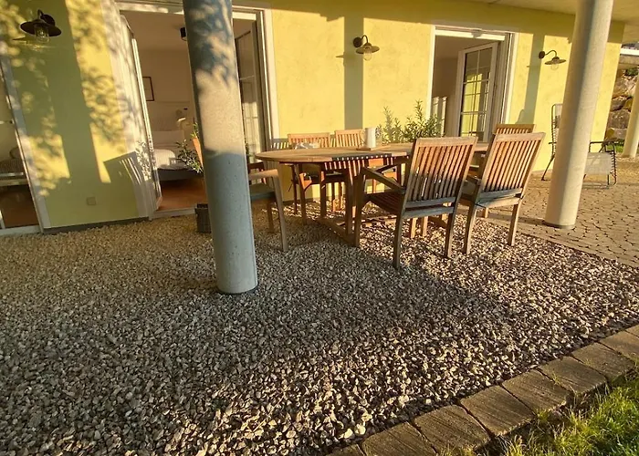 Daire Landhaustraum-alb Winter-auszeit Auf Der Alb Mit Whirlpool *